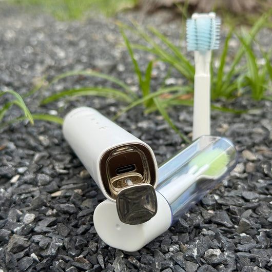 Spazzolino Elettrico – Doppia Rotazione Intelligente 